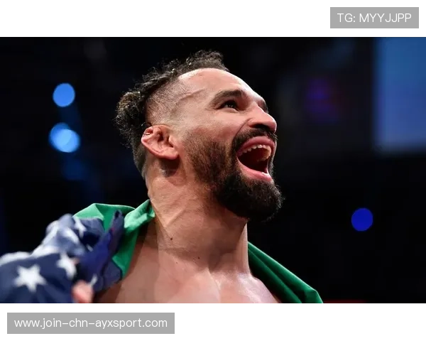 UFC爱德华斯爆发刺拳,更具杀伤力的终极武器揭秘 UFC爱德华斯爆发刺拳,更具杀伤力的终极武器揭秘