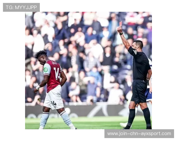 西汉姆库杜斯连续完成极高质量转身