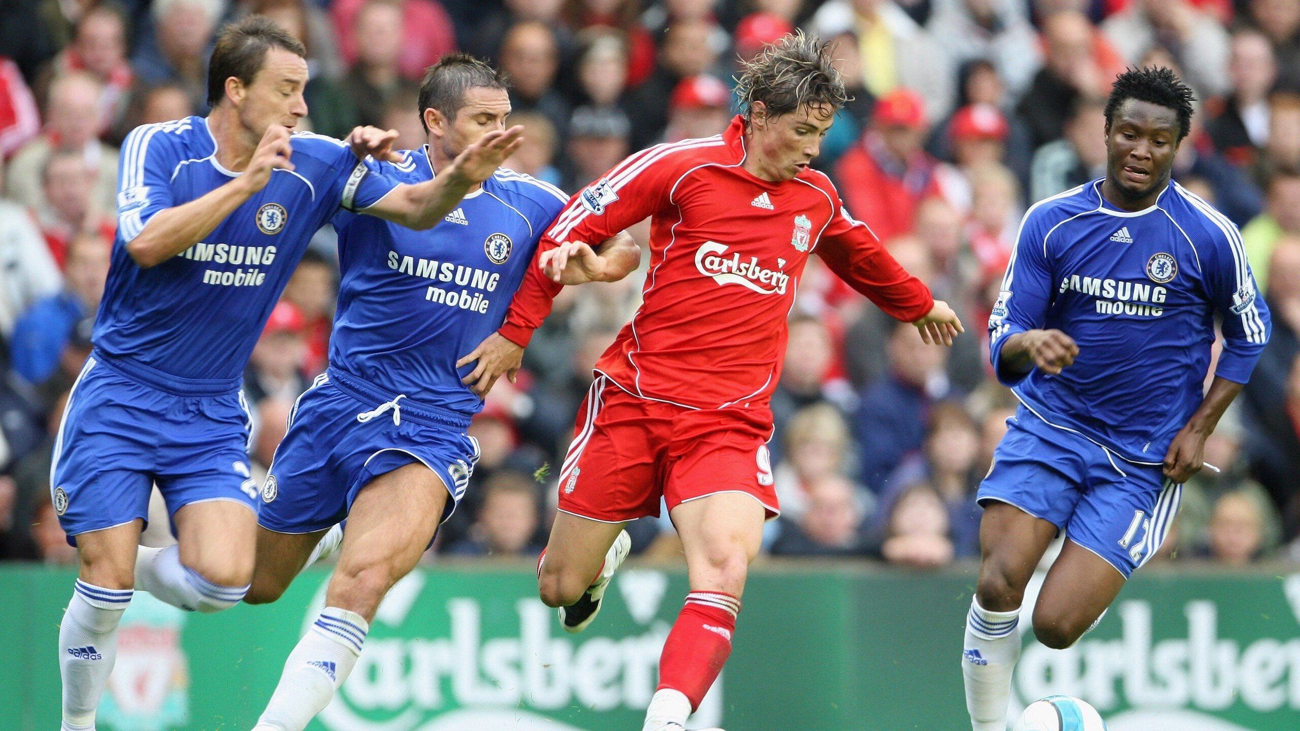 《CS_GO全球巡回赛，豪门争锋策略激烈碰撞》，cs豪门战队